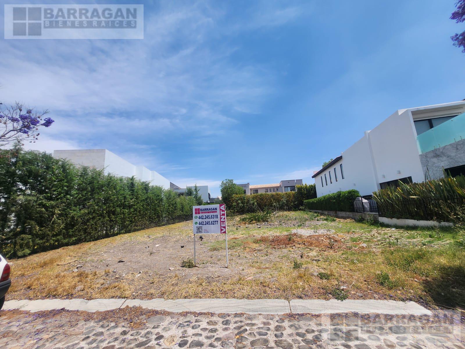 Terreno en venta con excelente ubicación