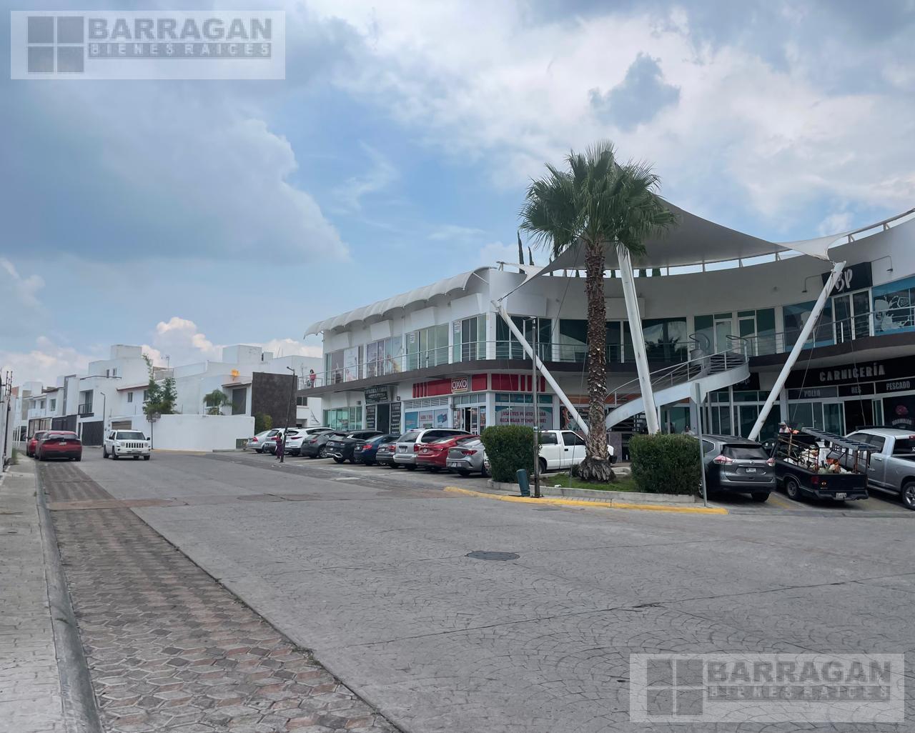 Locales en venta en excelente ubicación Plaza Brisas