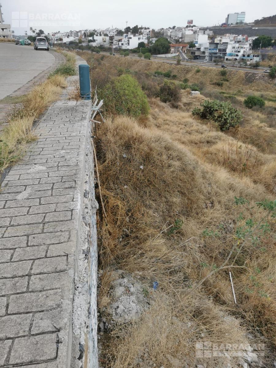Terreno en venta en Milenio III con uso de suelo habitacional