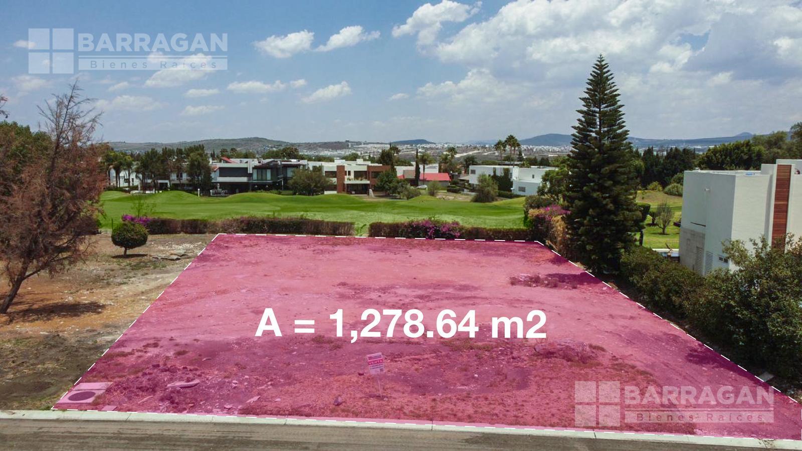 Terreno en venta en El Campanario colinda con Campo de Golf