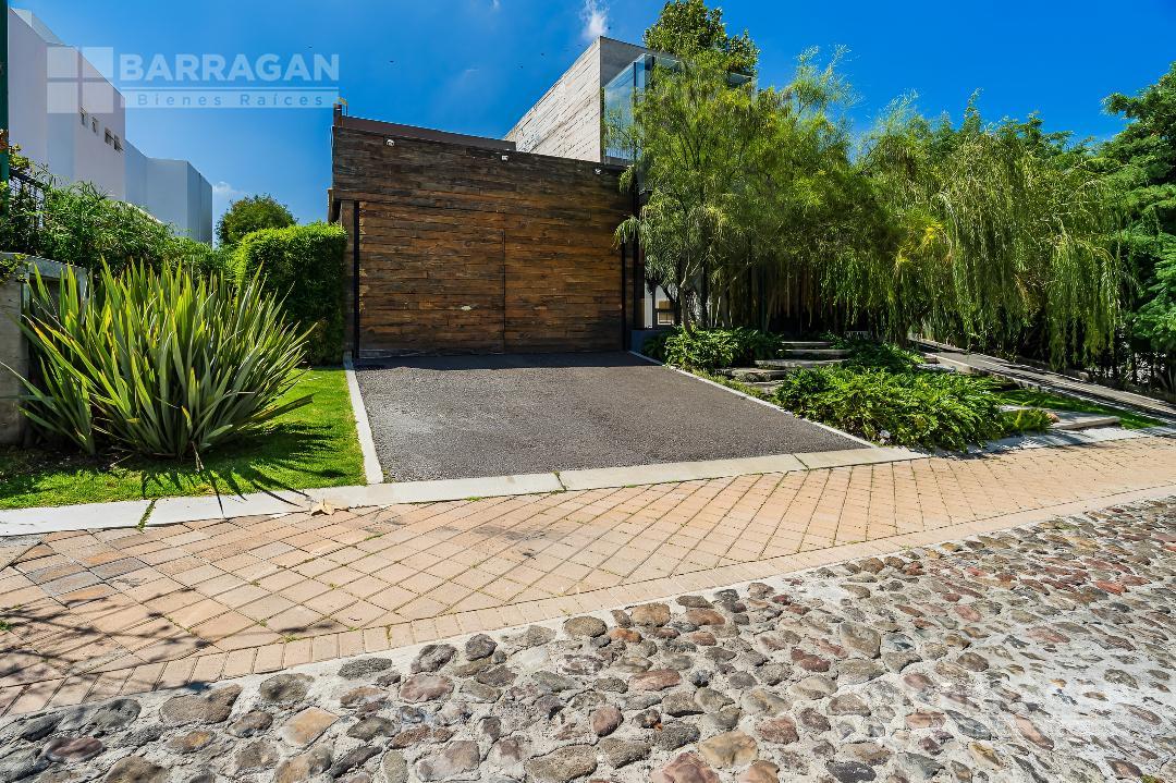 Casa en venta en El Campanario, una residencia verdaderamente única