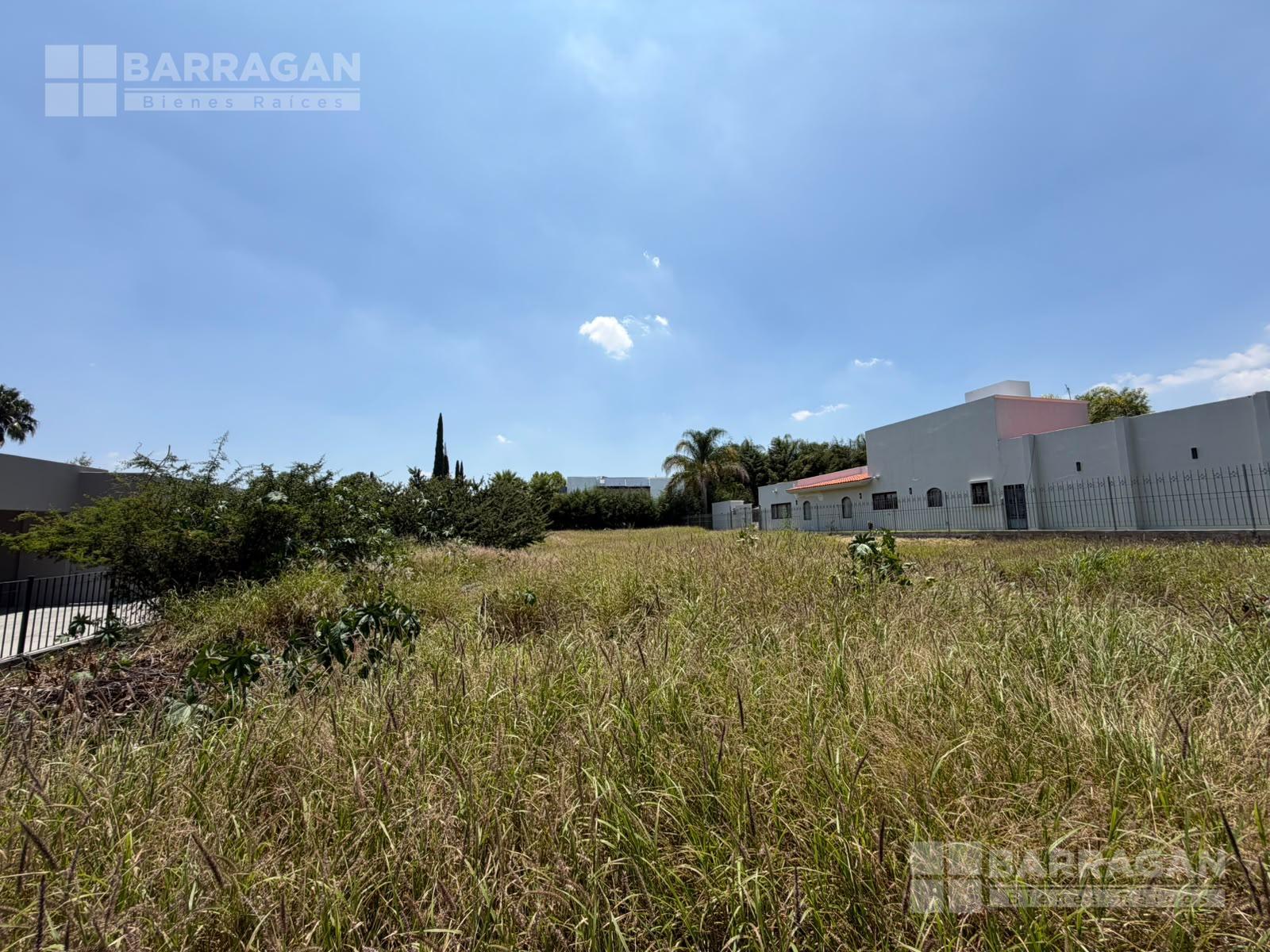 Terreno en venta en el Campanario