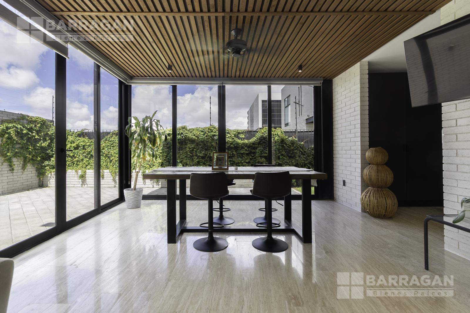 Casa en venta en Lomas del Campanario Norte, Condominio San Felipe