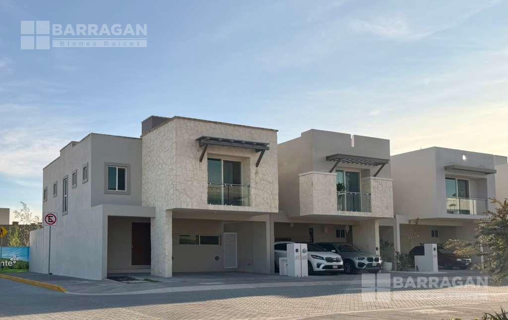 Casa en venta en La Vista Residencial, en condominio Benevento residencial modelo castello