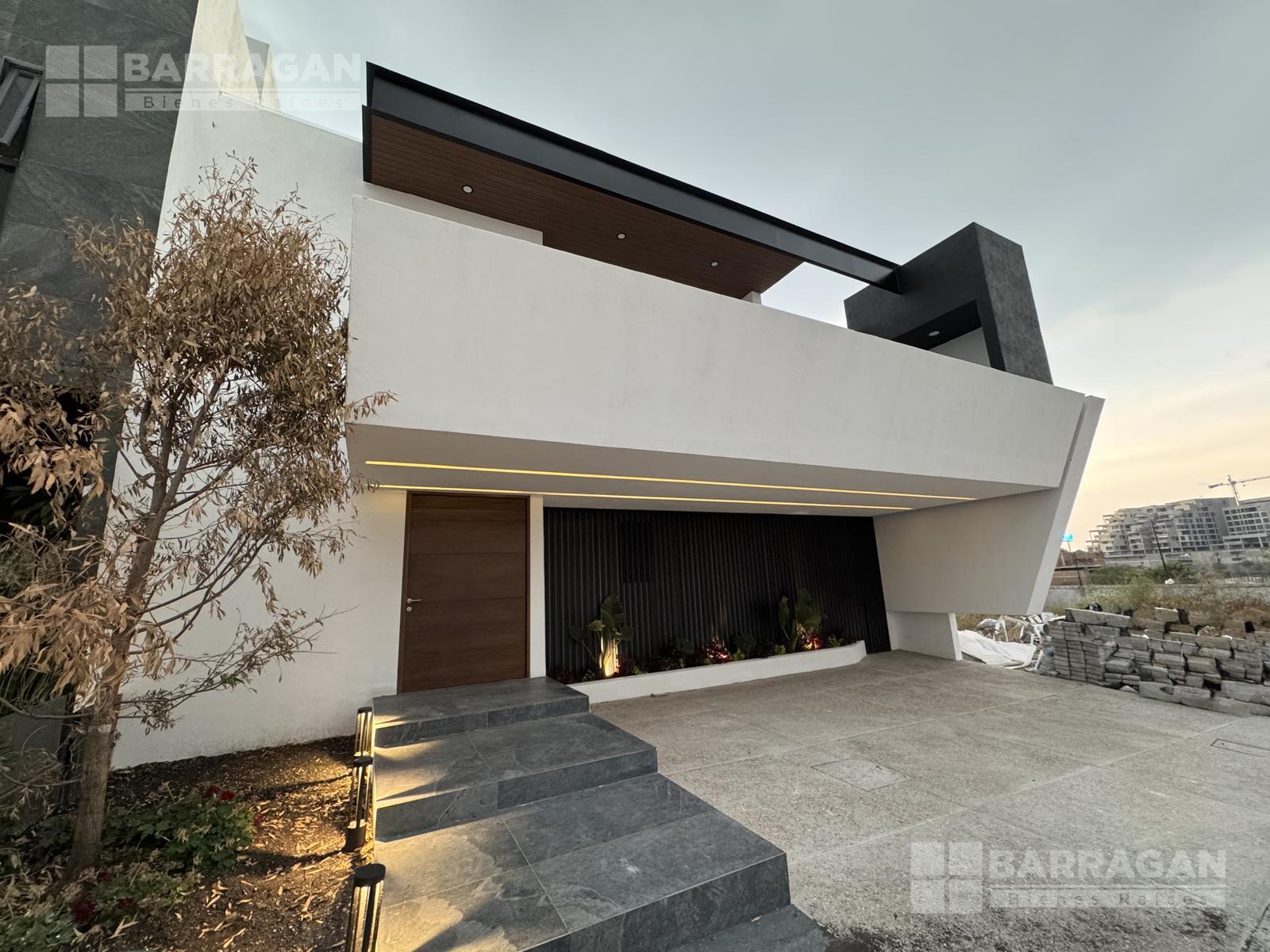 Espectacular casa nueva en venta, La Vista Grand